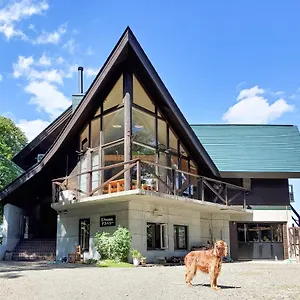 ペンショングスベリー 富良野市
